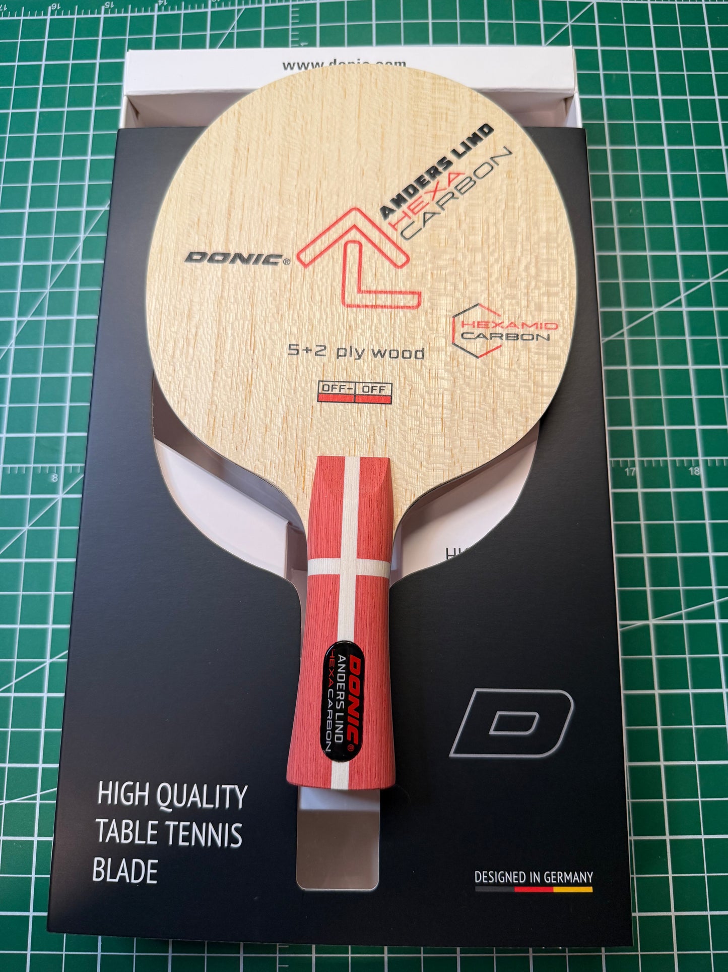 DONIC Anders Lind Hexa Carbon Table Tennis Blade - FL